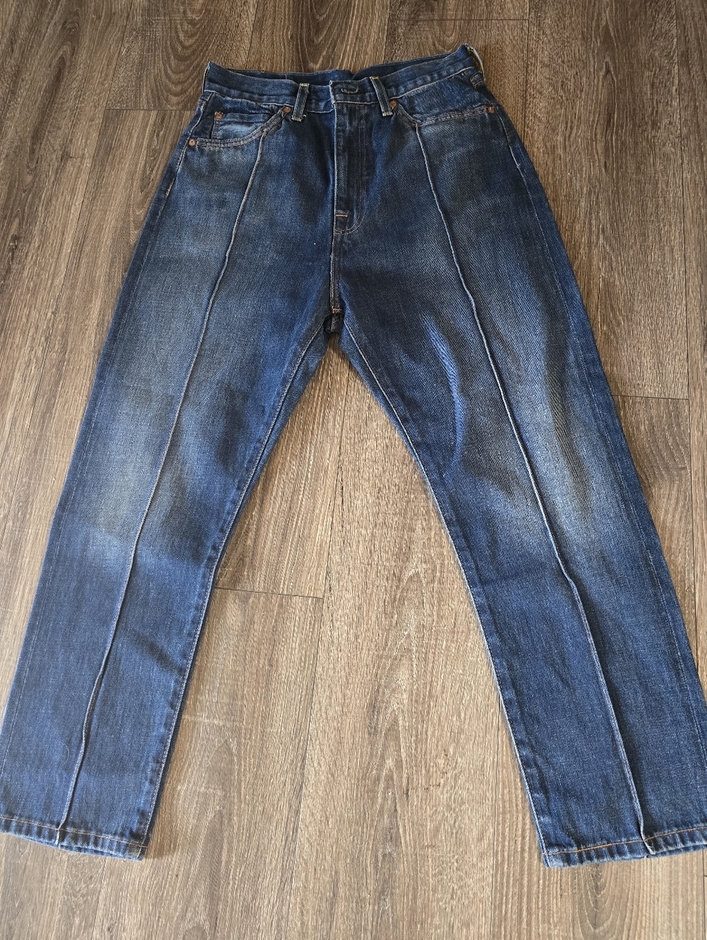 Levi’s 701 Vintage-Inspired Jeans | High Rise Slim Straight | Center Seam Detail